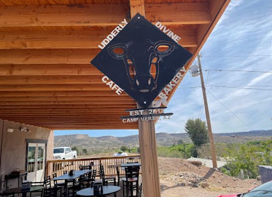 arizona/verde-valley/restaurant/udderly-divine-cafe-bakery