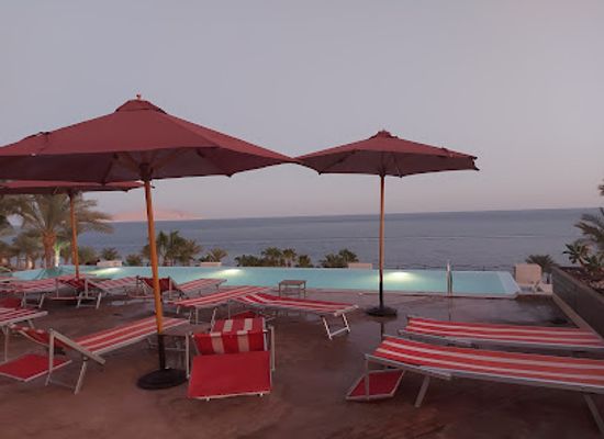 egypt/sharm-el-sheikh/restaurant/mezzaluna