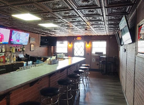 west-virginia/fairmont/restaurant/cardi-s-8th-st-bar-and-grill