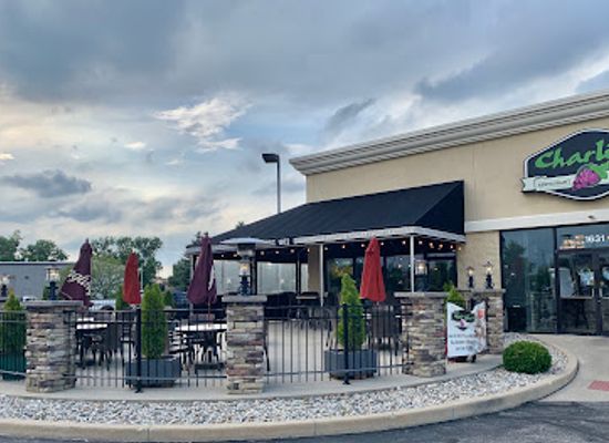 ohio/maumee-valley/restaurant/charlie-s