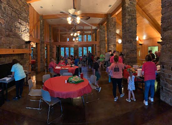 arkansas/arkansas-valley/restaurant/black-bear-dining-hall