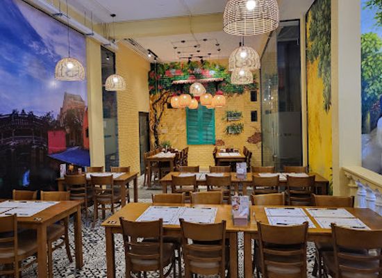 vietnam/da-nang/restaurant/nha-hang-nha-bep-cho-han