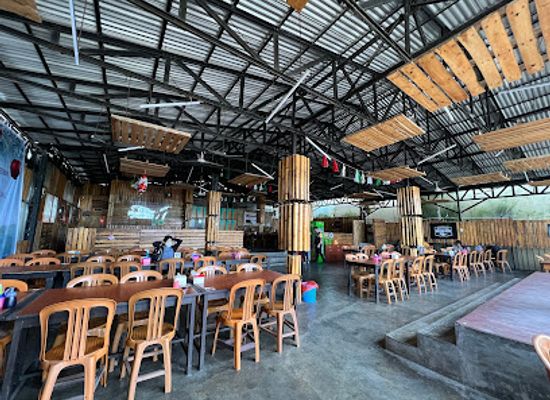 indonesia/north-sulawesi/restaurant/dabu-dabu-lemong-ikan-bakar-khas-manado