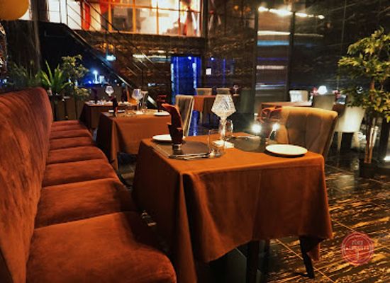 malaysia/george-town/restaurant/mano-fine-dining-cellar