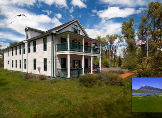 colorado/elk-mountains/restaurant/the-historic-elk-mountain-hotel