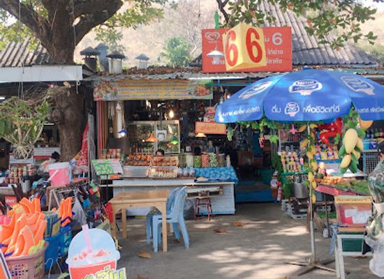 thailand/erawan-national-park/restaurant/pook-restaurant-no-6-erawan-national-park