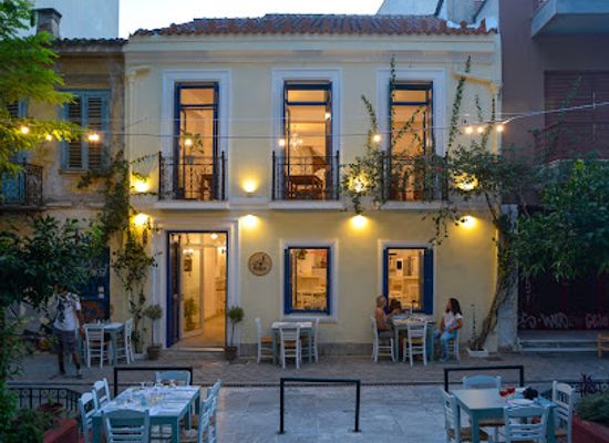 greece/athens/psiri/restaurant/stou-mamma