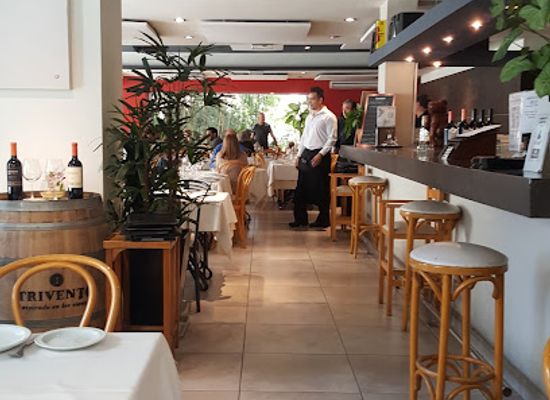 argentina/cuyo/restaurant/sr-frog-s-chacras