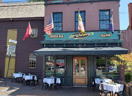 maryland/annapolis-waterfront/restaurant/mcgarvey-s