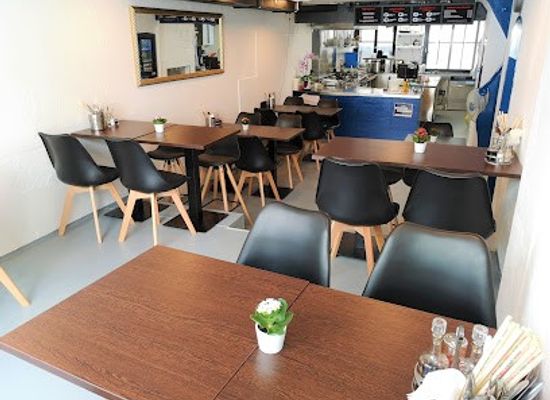 switzerland/zurich/restaurant/long-wai