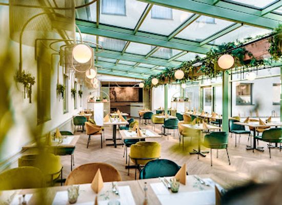 poland/torun/restaurant/restauracja-esencja
