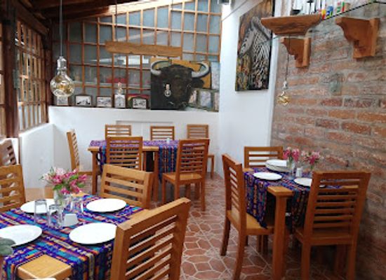 ecuador/imbabura-region/restaurant/el-meson-de-pedro