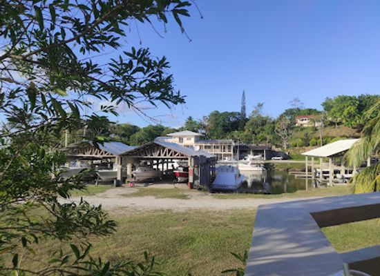 honduras/sula-valley/restaurant/the-marine-grill-and-seafood-restaurant