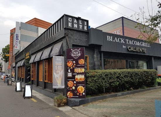 south-korea/daegu/dongseongno/restaurant/black-taco-and-grill