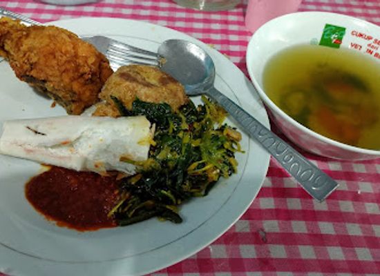 indonesia/southeast-papua/restaurant/angkasa-prasmanan