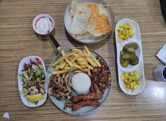 turkiye/adana/restaurant/fi-s-chicken