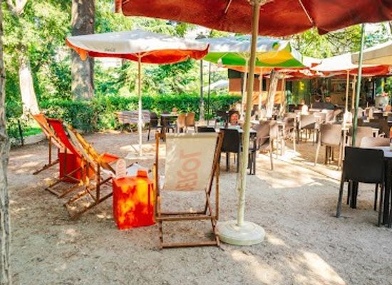 spain/madrid/retiro/restaurant/vivaz-retiro