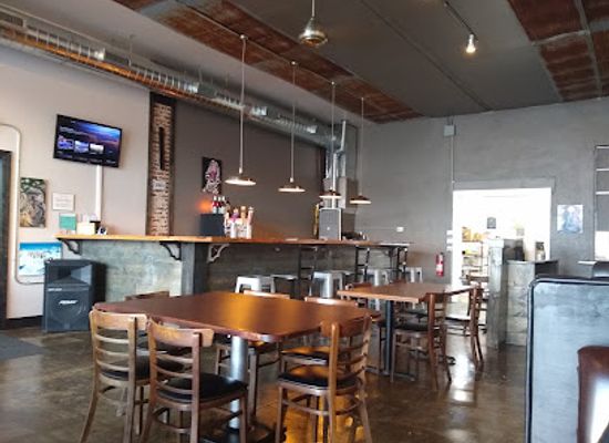 arkansas/springdale/restaurant/mothership