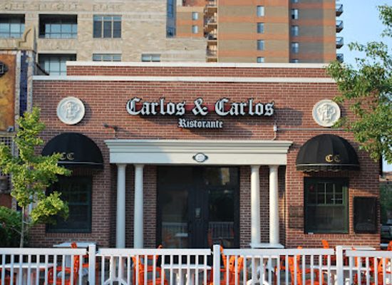 illinois/arlington-heights/restaurant/carlos-carlos-restaurant