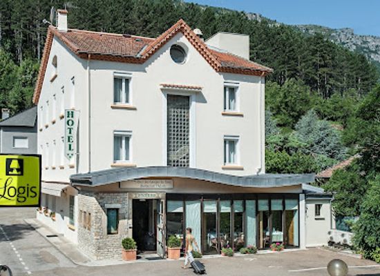 france/cévennes-national-park/restaurant/restaurant-l-adonis