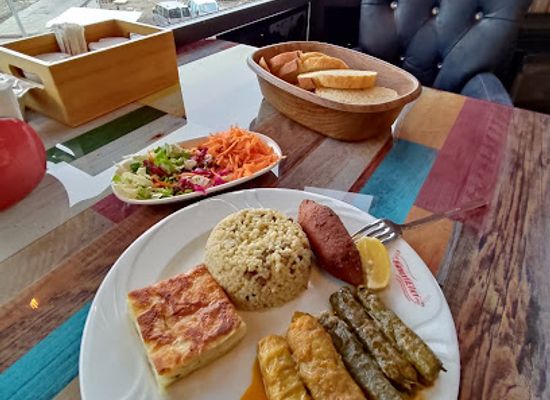 turkiye/palandoken/restaurant/hunerli-eller