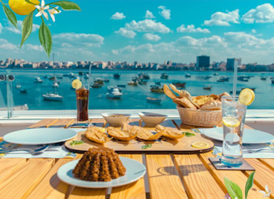 egypt/mediterranean-coast/restaurant/seaside