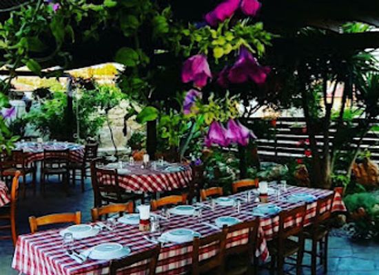 cyprus/limassol/mouttagiaka/restaurant/taverna-gialousa