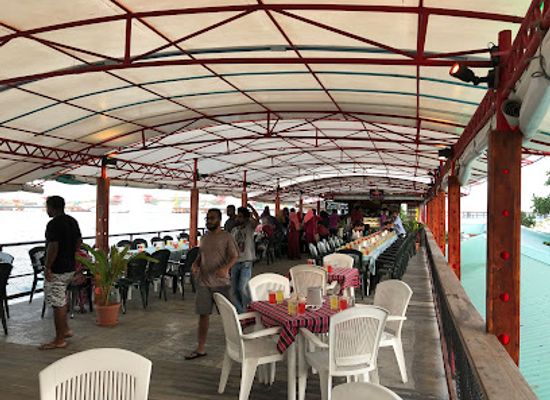 maldives/male-atoll/restaurant/dolphin-view-cafe