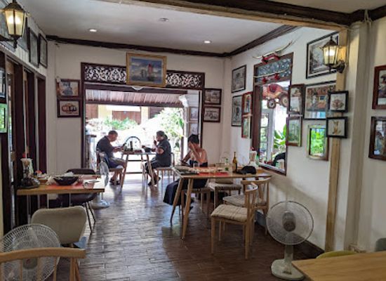 laos/southern-laos/restaurant/puck-luck-kitchen