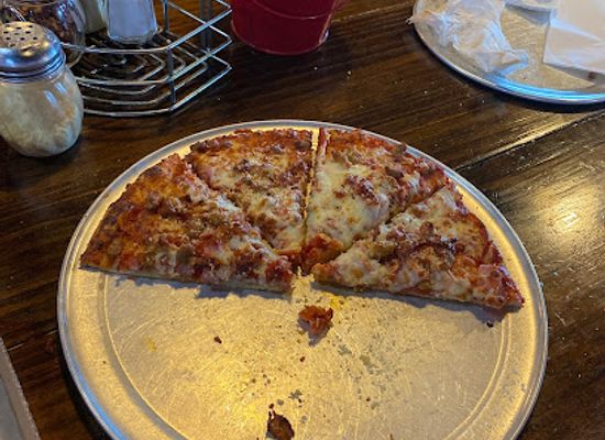 mississippi/mccomb/restaurant/fox-s-pizza-den