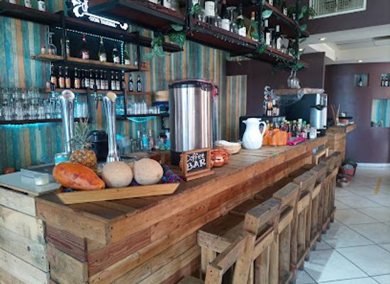 mexico/tierra-caliente/restaurant/de-la-tierra