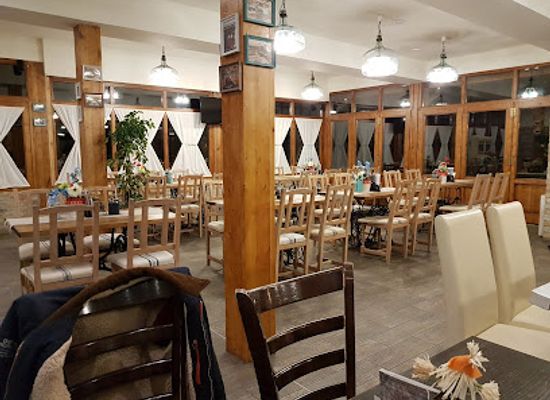 hungary/somogy/restaurant/platan-etterem