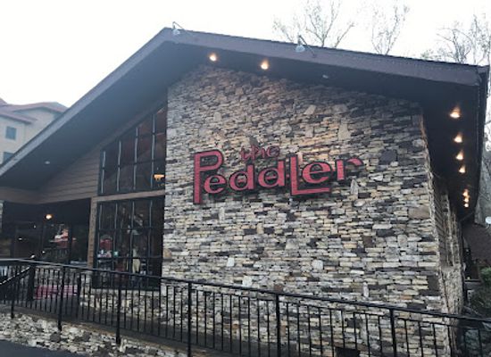 tennessee/gatlinburg/restaurant/the-peddler-steakhouse