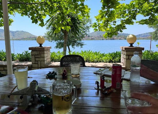 albania/chameria/restaurant/ulu-bar-restaurant-lakecamp