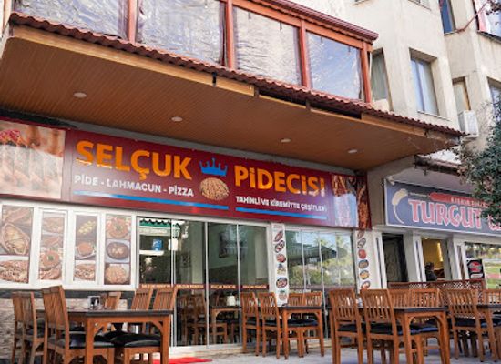 turkiye/ephesus/restaurant/selcuk-pidecisi