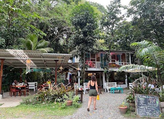 costa-rica/caribbean-coast/restaurant/restaurante-rio-negro