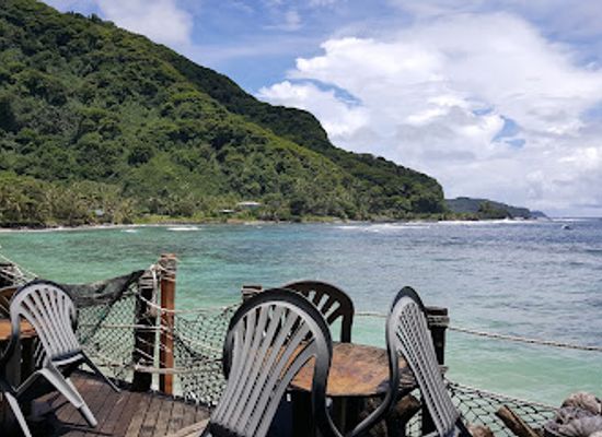 american-samoa/pago-pago-harbor/restaurant/tisa-s-barefoot-bar