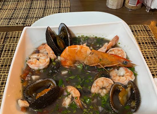 ecuador/manabi-region/restaurant/bio-spondylus-restaurant