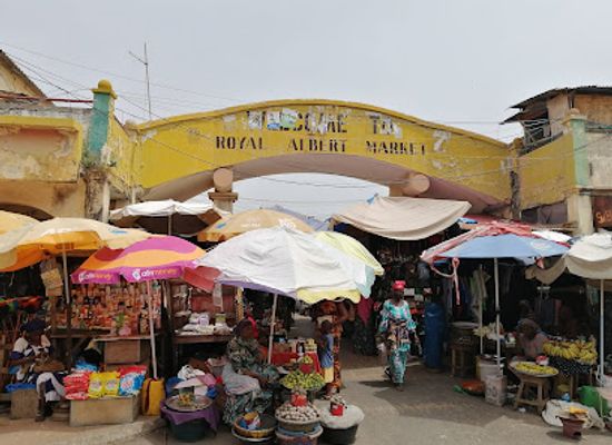 the-gambia/lower-baddibu/restaurant/crown-restaurant