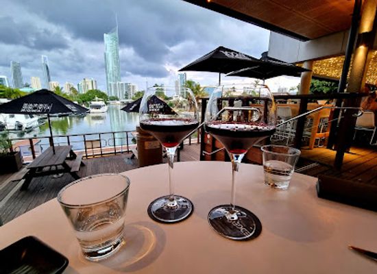 australia/gold-coast/restaurant/edgewater-dining-and-lounge