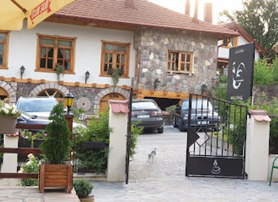 serbia/pirot/restaurant/kafana-mali-pevac