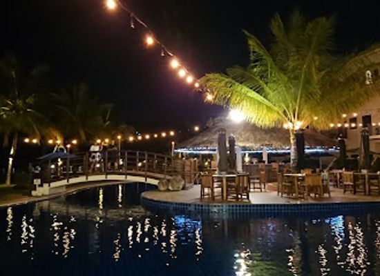 palau/jellyfish-lake/restaurant/hungry-marlin-restaurant-bar-at-cove-resort-palau