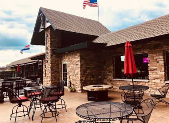 wisconsin/southwest-wisconsin/restaurant/arthur-s-supper-club