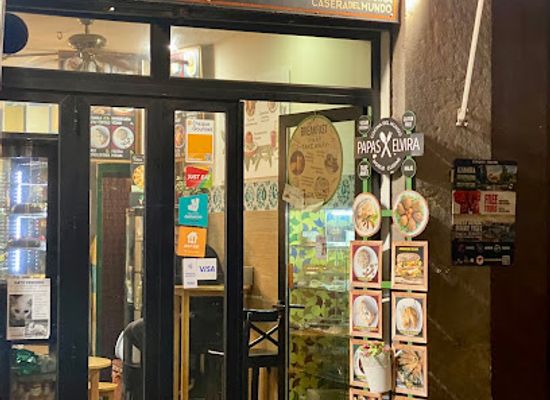 spain/andalusia/restaurant/papas-elvira