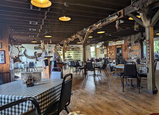 florida/sun-coast/restaurant/linger-lodge-restaurant-bar