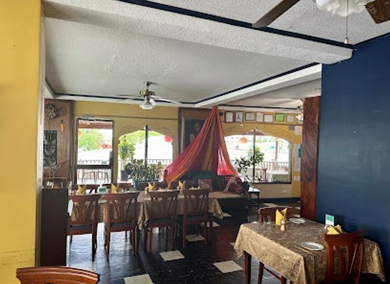palau/ngchesar/restaurant/the-taj