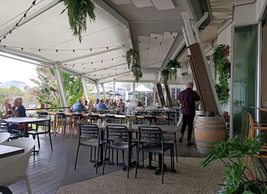 australia/sunshine-coast/restaurant/green-zebra-restaurant-bar