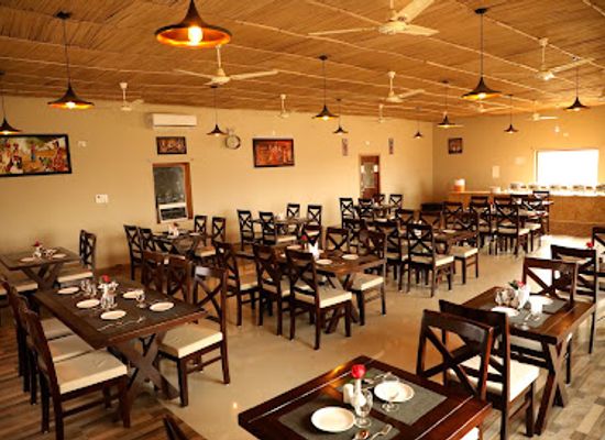 india/thar-desert/restaurant/bhavya-restaurant