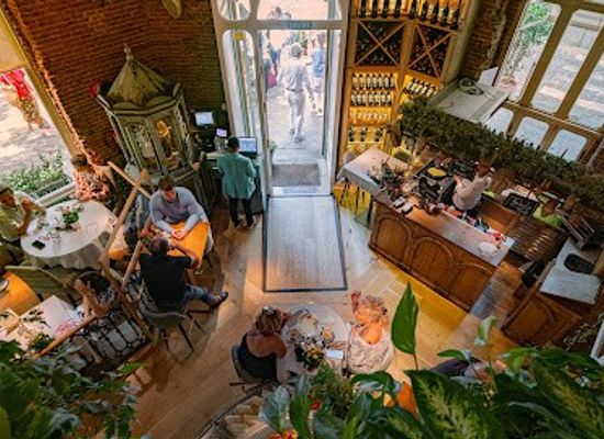 spain/madrid/salamanca/restaurant/restaurante-ultramarinos-quintin