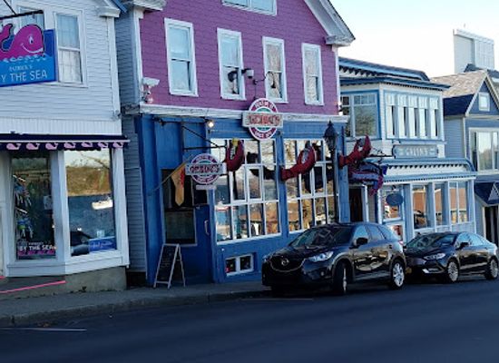 maine/bar-harbor/restaurant/geddy-s
